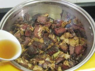 酱肉煨蛋的做法步骤：5
