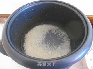 清清淡淡—香菇肉丝粥的做法步骤：2