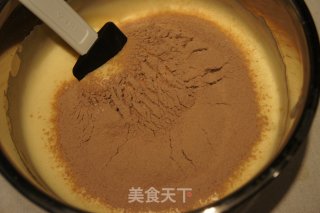【我的烘培时间】圆滚滚的“小胖子”---可可肉松卷的做法步骤：19