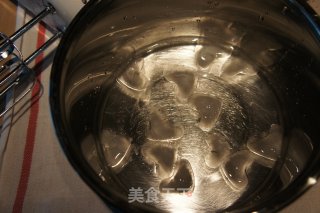 【我的烘培时间】圆滚滚的“小胖子”---可可肉松卷的做法步骤：31