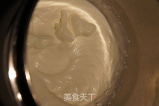 【我的烘培时间】圆滚滚的“小胖子”---可可肉松卷的做法步骤：35