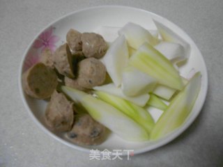 菜心贡丸汤的做法步骤：1