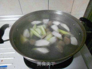 菜心贡丸汤的做法步骤：3