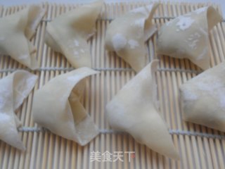 春天的味道——野菜鲜肉馄饨的做法步骤：11