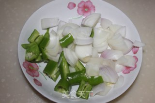 洋葱炒鸡肉的做法步骤：3