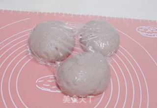 山楂馅的甘蓝土司的做法步骤：1