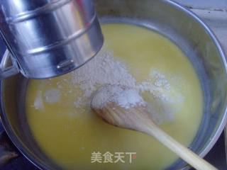 胖嘟嘟---奶油泡芙的做法步骤：2
