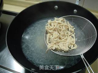 鸡丝拌春笋的做法步骤：8