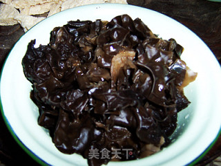 既有荤菜之香又兼素食之益的------八宝素什锦的做法步骤：2