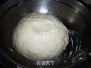 香酥鸡蛋葱花饼的做法步骤：2