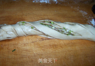 香酥鸡蛋葱花饼的做法步骤：13
