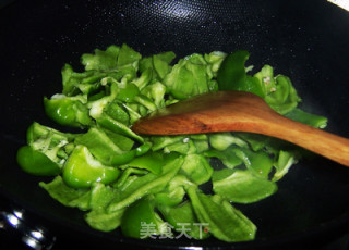 10分钟快手菜---青椒炒蛋的做法步骤：5