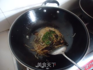 炒米线的做法步骤：6