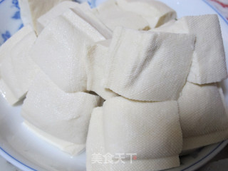 干锅豆腐的做法步骤：1