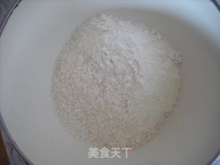 蛋白椰丝球的做法步骤：4