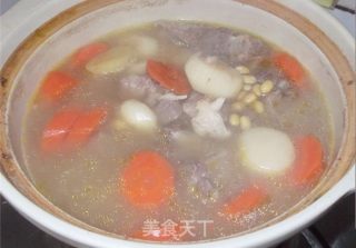 黄豆胡萝卜当归马蹄猪骨汤的做法步骤：5