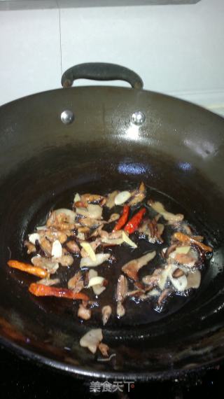 小虾鱼丸娃娃菜 简单营养又美味的做法步骤：4