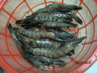 红烧海虾的做法步骤：1