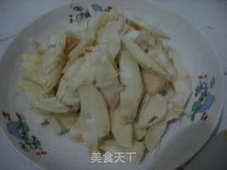 腌菜冬笋的做法步骤：2