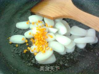 家乡的味道——猪油糖炒年糕的做法步骤：5