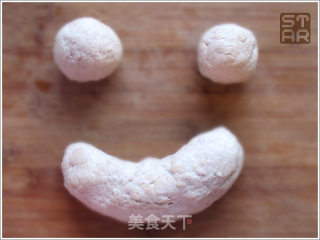 豆渣霉菜肉包的做法步骤：5
