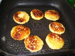 红薯糯米饼的做法步骤：8