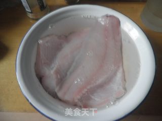 鱼圆——儿时的美食记忆的做法步骤：2