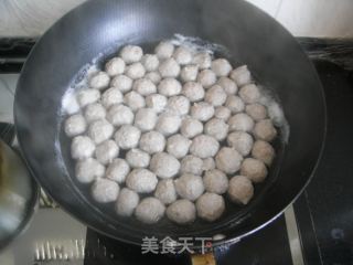 清汆丸子的做法步骤：8