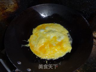 春饼鸡蛋卷的做法步骤：2