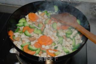 腰果鸡丁的做法步骤：10