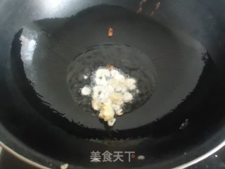 西兰花炒肉的做法步骤：3