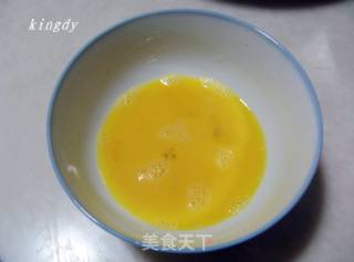 葡萄干果酱小餐包的做法步骤：3