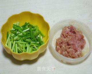 蒜苔肉丝的做法步骤：2