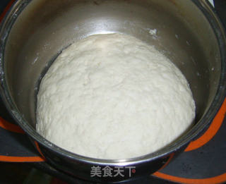 蜂蜜扭结包的做法步骤：2