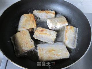 茄汁带鱼的做法步骤：4