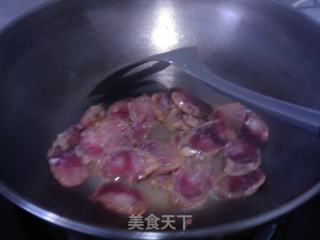 腊肠炒花菜的做法步骤：5