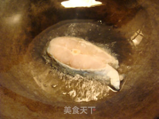 上海熏鱼的做法步骤：2