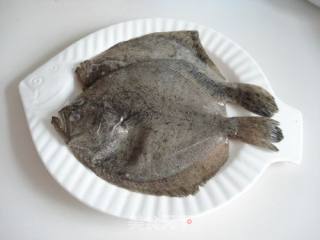 清蒸多宝鱼的做法步骤：1