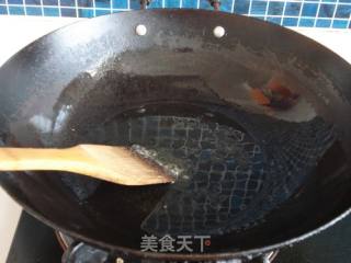 红烧鸭爪的做法步骤：3