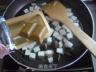 只需一味调料—咖喱豆腐的做法步骤：6