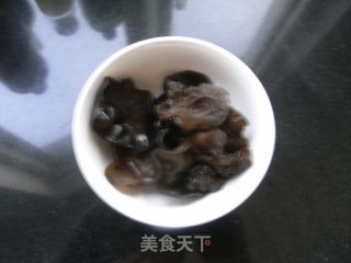 三色彩椒溜肉片的做法步骤：4