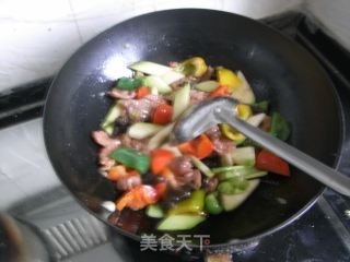 三色彩椒溜肉片的做法步骤：16
