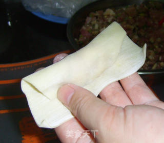 香菜肉馅大馄饨的做法步骤：6