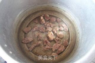 咖喱牛腩的做法步骤：2