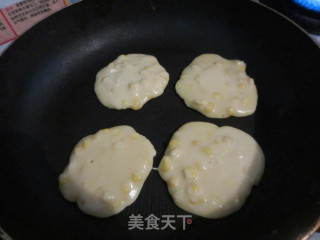 香甜玉米饼的做法步骤：5