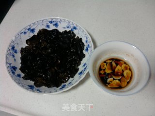 凉拌黑木耳的做法步骤：3