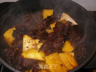 土豆炖牛肉的做法步骤：9