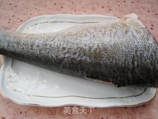 红烧瓦块鱼的做法步骤：1