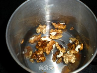 桂圆核桃饮的做法步骤：7