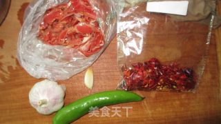 【木木菜系】 辣炒鸡胗的做法步骤：1